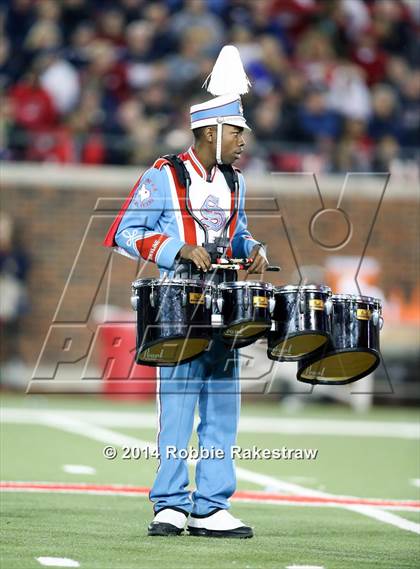 Thumbnail 2 in Skyline vs. Allen (UIL 6A Division 1 Semifinal) photogallery.