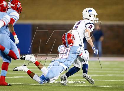 Thumbnail 1 in Skyline vs. Allen (UIL 6A Division 1 Semifinal) photogallery.