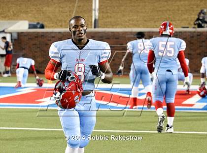 Thumbnail 3 in Skyline vs. Allen (UIL 6A Division 1 Semifinal) photogallery.