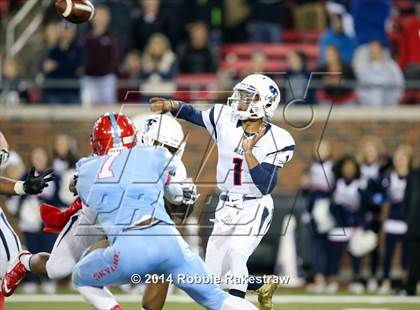 Thumbnail 1 in Skyline vs. Allen (UIL 6A Division 1 Semifinal) photogallery.