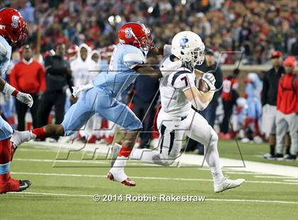 Thumbnail 1 in Skyline vs. Allen (UIL 6A Division 1 Semifinal) photogallery.