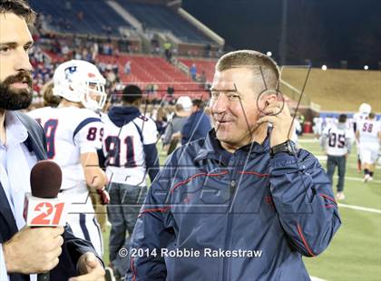 Thumbnail 1 in Skyline vs. Allen (UIL 6A Division 1 Semifinal) photogallery.