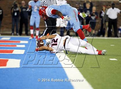 Thumbnail 3 in Skyline vs. Allen (UIL 6A Division 1 Semifinal) photogallery.