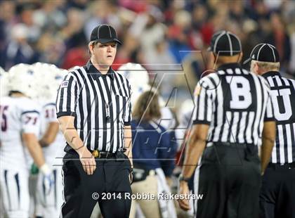 Thumbnail 1 in Skyline vs. Allen (UIL 6A Division 1 Semifinal) photogallery.