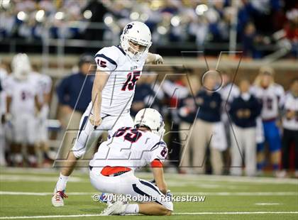 Thumbnail 2 in Skyline vs. Allen (UIL 6A Division 1 Semifinal) photogallery.