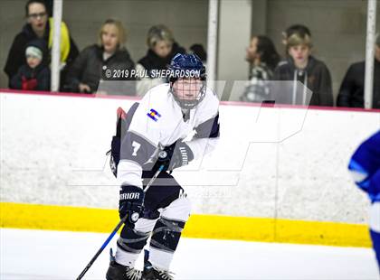 Thumbnail 3 in Valor Christian vs. Ralston Valley (CHSAA 5A 2nd Round Playoff) photogallery.