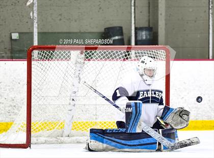 Thumbnail 2 in Valor Christian vs. Ralston Valley (CHSAA 5A 2nd Round Playoff) photogallery.