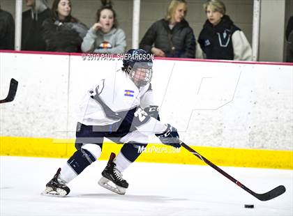 Thumbnail 1 in Valor Christian vs. Ralston Valley (CHSAA 5A 2nd Round Playoff) photogallery.