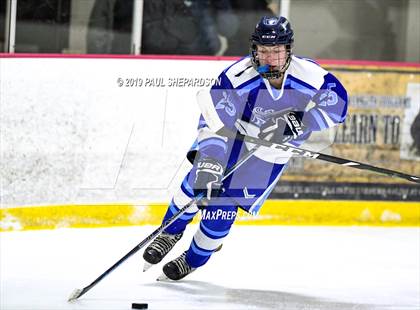 Thumbnail 2 in Valor Christian vs. Ralston Valley (CHSAA 5A 2nd Round Playoff) photogallery.