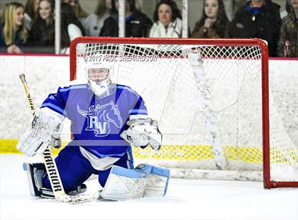 Thumbnail 3 in Valor Christian vs. Ralston Valley (CHSAA 5A 2nd Round Playoff) photogallery.