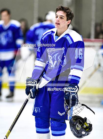 Thumbnail 2 in Valor Christian vs. Ralston Valley (CHSAA 5A 2nd Round Playoff) photogallery.