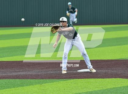 Thumbnail 1 in Reagan [Ronald] vs Westlake (UIL 6A Regional Quarterfinals) photogallery.