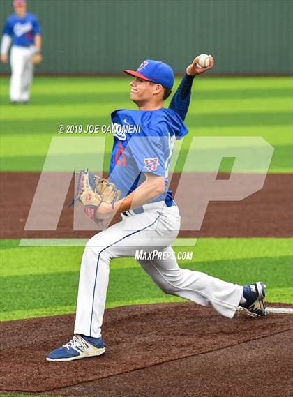 Thumbnail 2 in Reagan [Ronald] vs Westlake (UIL 6A Regional Quarterfinals) photogallery.