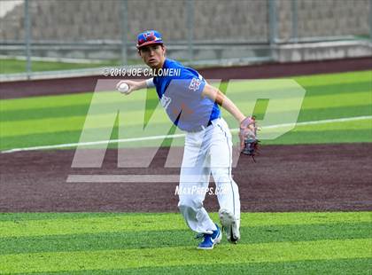 Thumbnail 2 in Reagan [Ronald] vs Westlake (UIL 6A Regional Quarterfinals) photogallery.