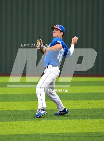 Thumbnail 2 in Reagan [Ronald] vs Westlake (UIL 6A Regional Quarterfinals) photogallery.