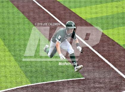 Thumbnail 3 in Reagan [Ronald] vs Westlake (UIL 6A Regional Quarterfinals) photogallery.