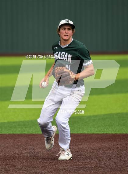 Thumbnail 3 in Reagan [Ronald] vs Westlake (UIL 6A Regional Quarterfinals) photogallery.