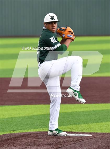 Thumbnail 1 in Reagan [Ronald] vs Westlake (UIL 6A Regional Quarterfinals) photogallery.