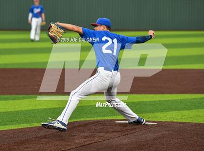 Thumbnail 3 in Reagan [Ronald] vs Westlake (UIL 6A Regional Quarterfinals) photogallery.