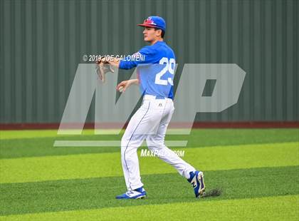 Thumbnail 2 in Reagan [Ronald] vs Westlake (UIL 6A Regional Quarterfinals) photogallery.