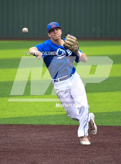 Thumbnail 1 in Reagan [Ronald] vs Westlake (UIL 6A Regional Quarterfinals) photogallery.