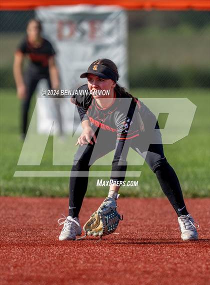 Thumbnail 3 in Santiam Christian @ Scio photogallery.