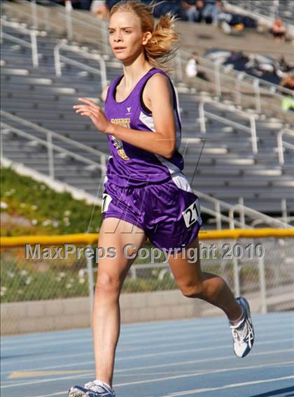 Thumbnail 1 in Camarillo Classic (4x800m Girls) photogallery.