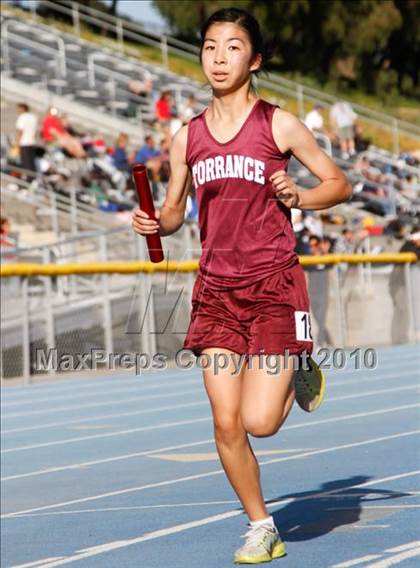 Thumbnail 3 in Camarillo Classic (4x800m Girls) photogallery.