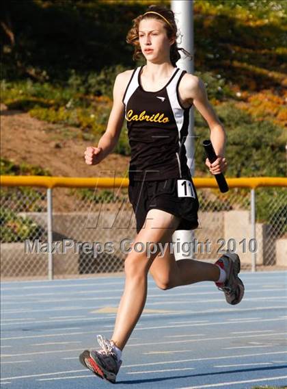 Thumbnail 1 in Camarillo Classic (4x800m Girls) photogallery.
