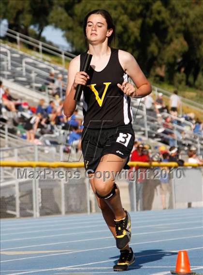 Thumbnail 3 in Camarillo Classic (4x800m Girls) photogallery.