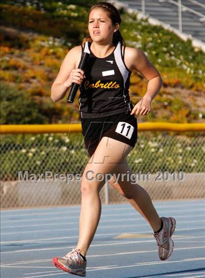 Thumbnail 1 in Camarillo Classic (4x800m Girls) photogallery.