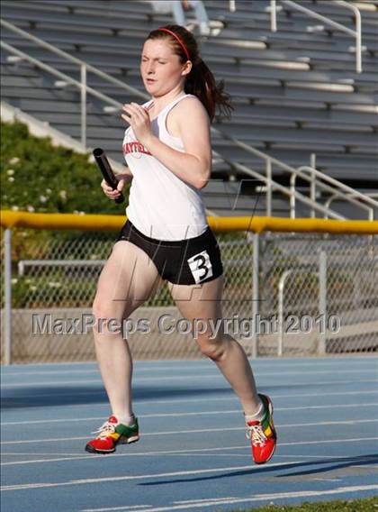 Thumbnail 3 in Camarillo Classic (4x800m Girls) photogallery.