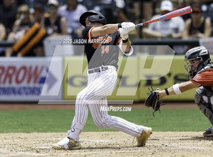 Thumbnail 2 in New Home vs. Centerville (UIL Baseball 2A D1 Final) photogallery.