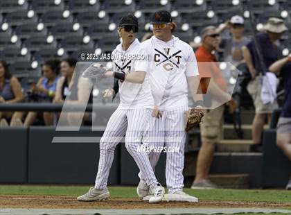 Thumbnail 2 in New Home vs. Centerville (UIL Baseball 2A D1 Final) photogallery.