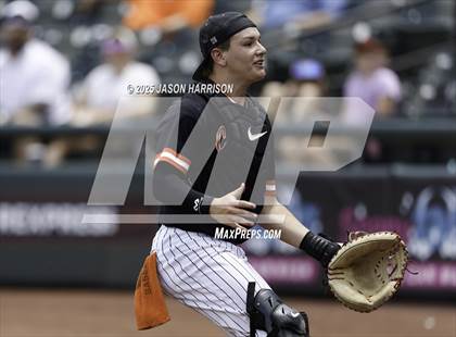 Thumbnail 2 in New Home vs. Centerville (UIL Baseball 2A D1 Final) photogallery.