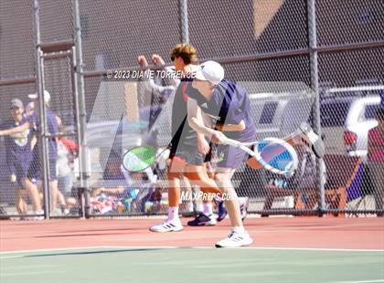 Thumbnail 3 in Coronado vs Palmer Ridge (CHSAA 4A Round 1) photogallery.