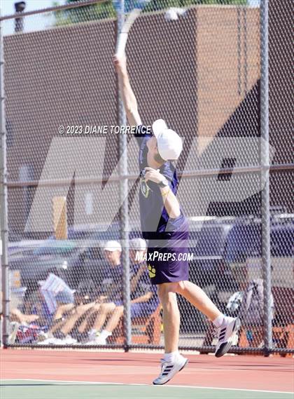 Thumbnail 1 in Coronado vs Palmer Ridge (CHSAA 4A Round 1) photogallery.