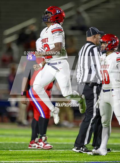 Thumbnail 1 in Patriot @ Gar-Field photogallery.