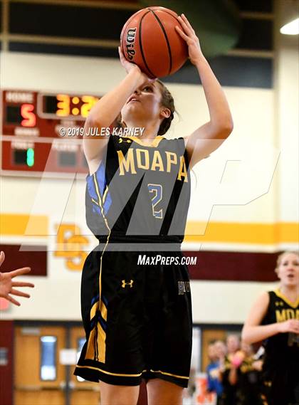 Thumbnail 3 in Pahrump Valley vs Moapa Valley (NIAA 3A Semifinal) photogallery.