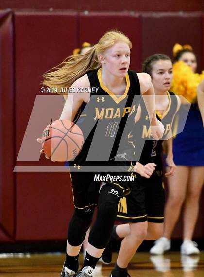 Thumbnail 1 in Pahrump Valley vs Moapa Valley (NIAA 3A Semifinal) photogallery.