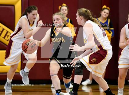 Thumbnail 2 in Pahrump Valley vs Moapa Valley (NIAA 3A Semifinal) photogallery.