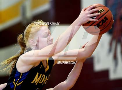 Thumbnail 1 in Pahrump Valley vs Moapa Valley (NIAA 3A Semifinal) photogallery.