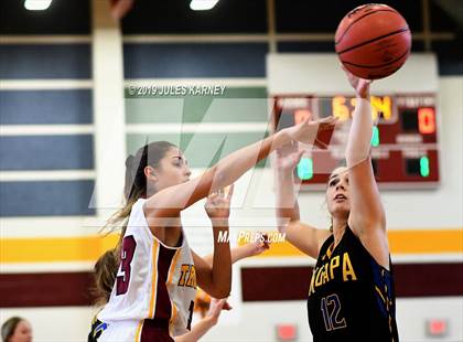 Thumbnail 1 in Pahrump Valley vs Moapa Valley (NIAA 3A Semifinal) photogallery.