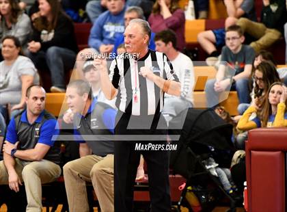 Thumbnail 2 in Pahrump Valley vs Moapa Valley (NIAA 3A Semifinal) photogallery.