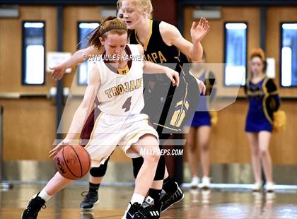 Thumbnail 3 in Pahrump Valley vs Moapa Valley (NIAA 3A Semifinal) photogallery.