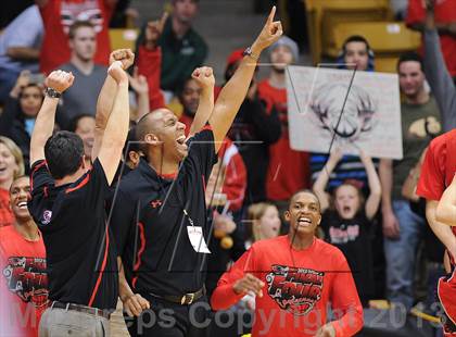 Thumbnail 1 in Denver East vs. Eaglecrest (CHSAA 5A Final) photogallery.