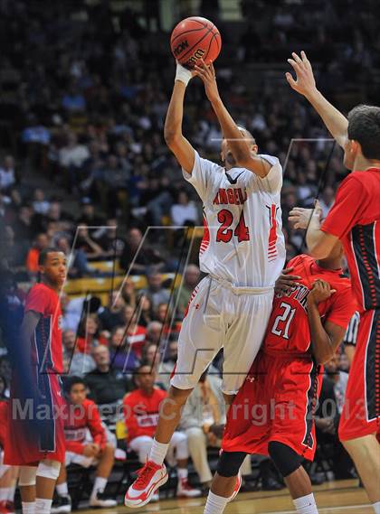 Thumbnail 3 in Denver East vs. Eaglecrest (CHSAA 5A Final) photogallery.