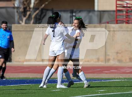 Thumbnail 3 in Arlington vs. Horn (Duncanville Classic) photogallery.