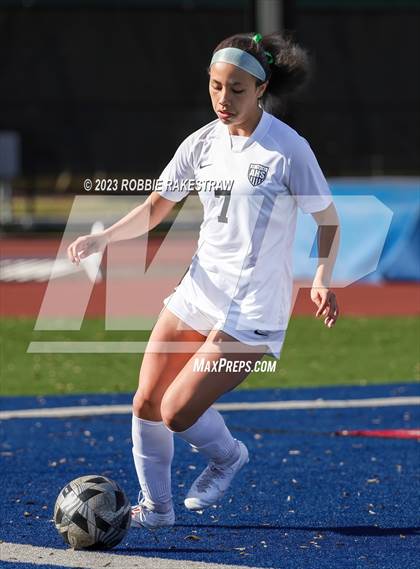 Thumbnail 1 in Arlington vs. Horn (Duncanville Classic) photogallery.