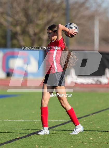 Thumbnail 3 in Arlington vs. Horn (Duncanville Classic) photogallery.